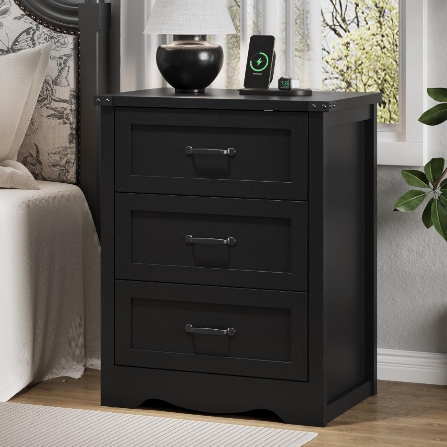 Xixini Nightstand with Charging Station